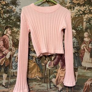 Gianni Bini Light Pink cropped Ribbed Sweater